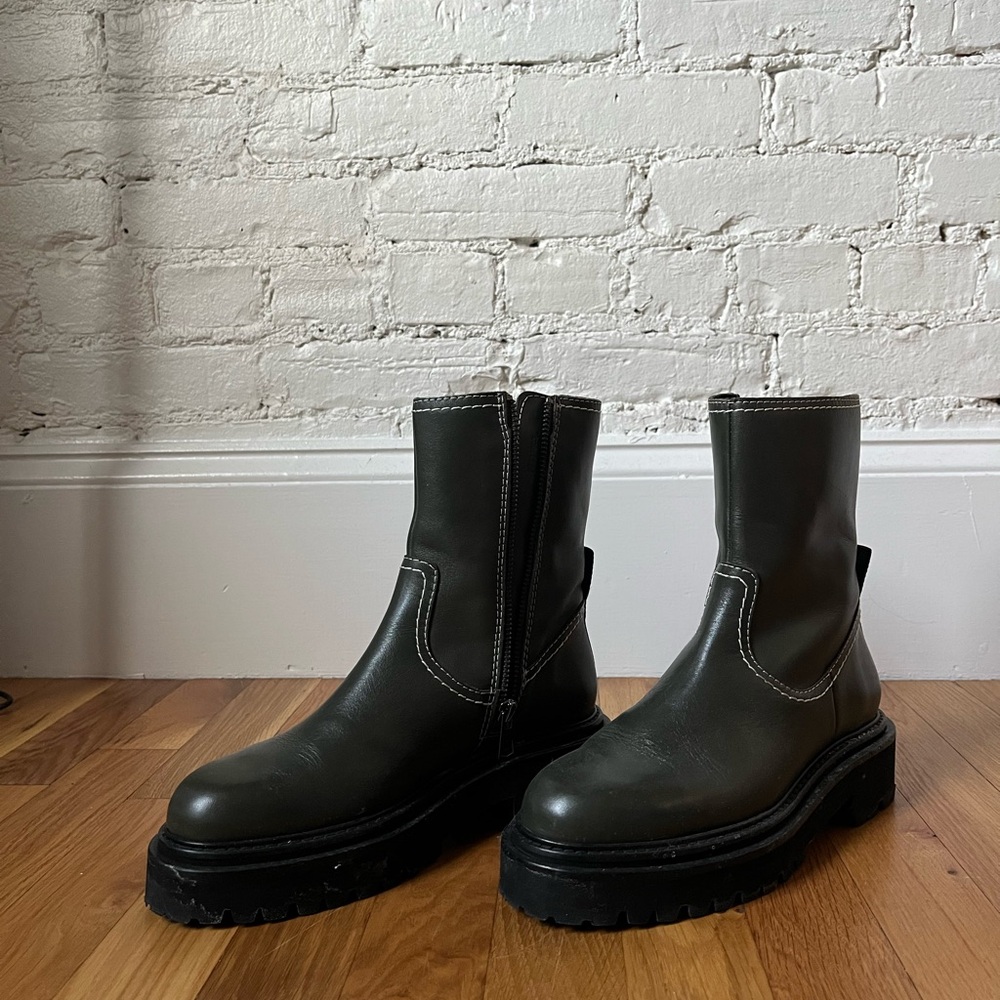 Stylish Dark Green Ankle Boots